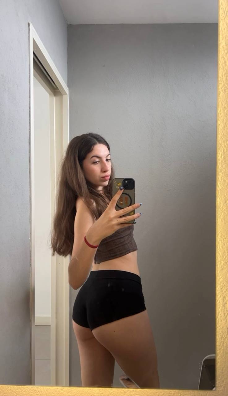 Amber in her underwear in Faisalabad