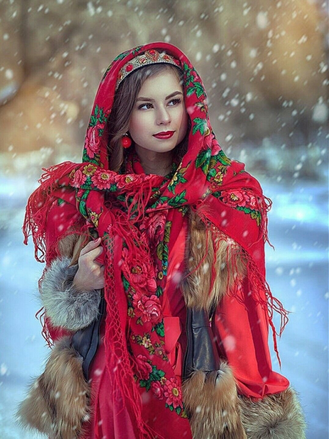Beautiful girl Women in Slavic costumes in Faisalabad