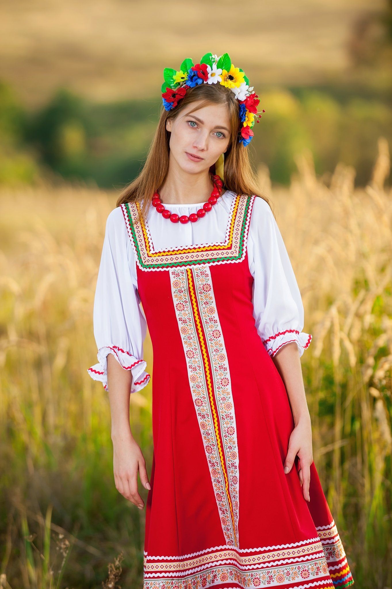 Women in Slavic costumes in Faisalabad